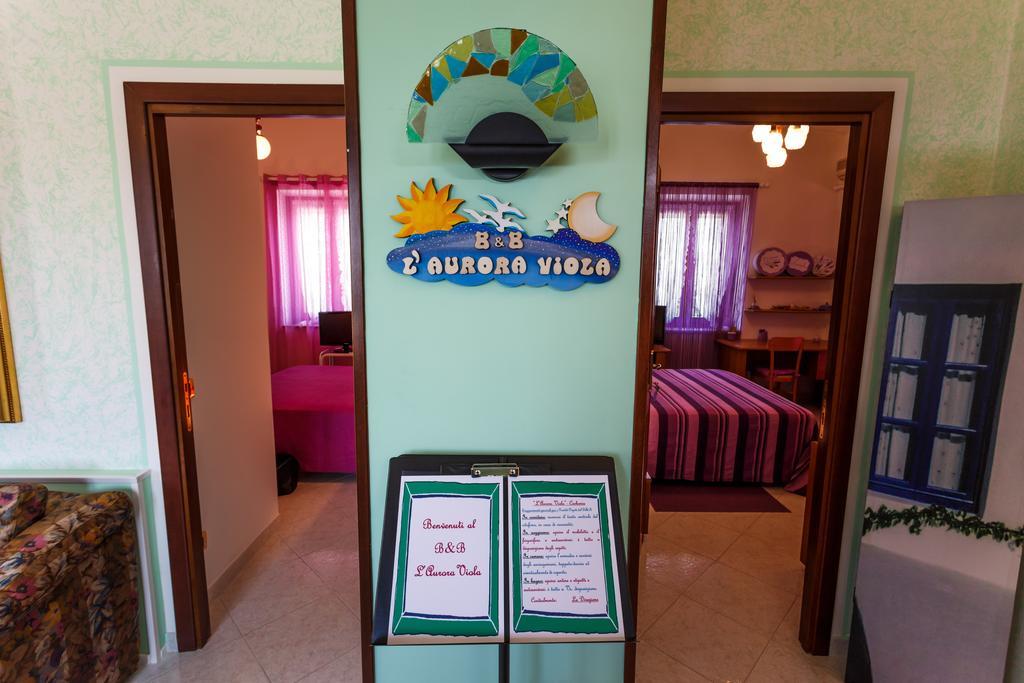 L'Aurora Viola Bed & Breakfast Carbonia Bagian luar foto