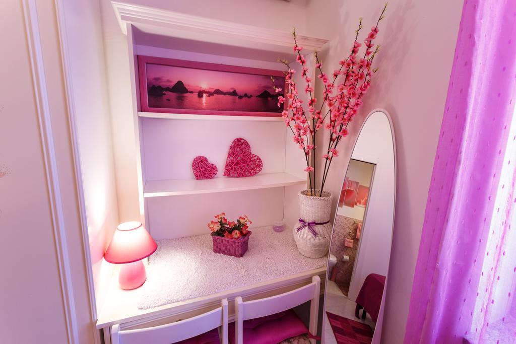 L'Aurora Viola Bed & Breakfast Carbonia Bagian luar foto