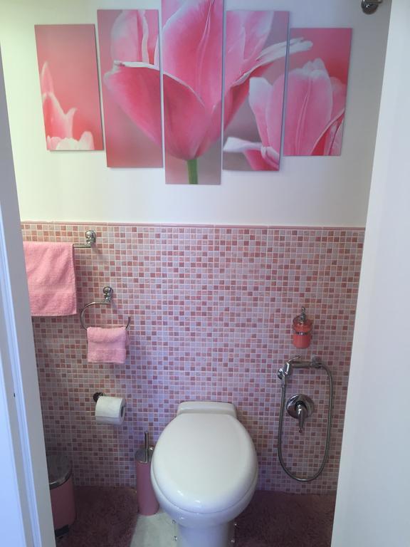 L'Aurora Viola Bed & Breakfast Carbonia Bagian luar foto